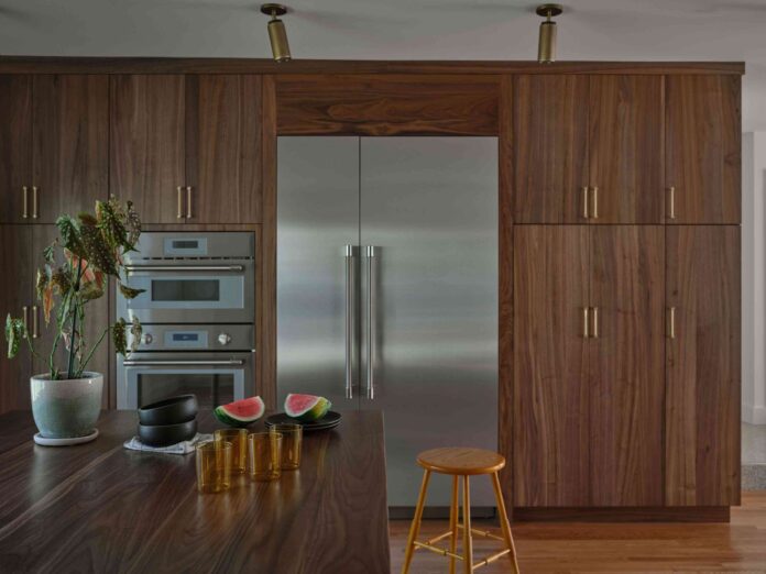 c99370c2-1d63-4e08-b8de-23cfdb32112e