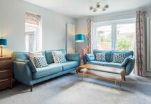 Сім ознак того, що ваша вітальня виглядає застарілою, на думку дизайнерів