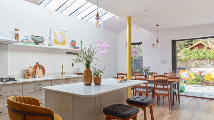 4c851824-0d38-4855-b790-7a0cefe06615